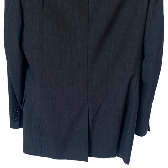 JoS. A. Bank Pinstriped Blazer Gray Jacket Sport Coat 100% Wool Men's Size 40 LG - Picture 7 of 9